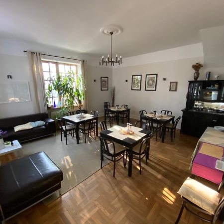 Hotel Krzysin à Podkowa Leśna Extérieur photo