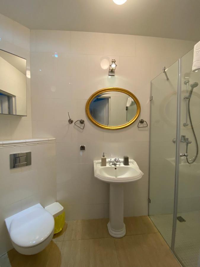 Hotel Krzysin à Podkowa Leśna Extérieur photo