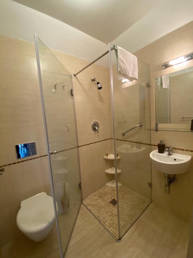 Hotel Krzysin à Podkowa Leśna Extérieur photo